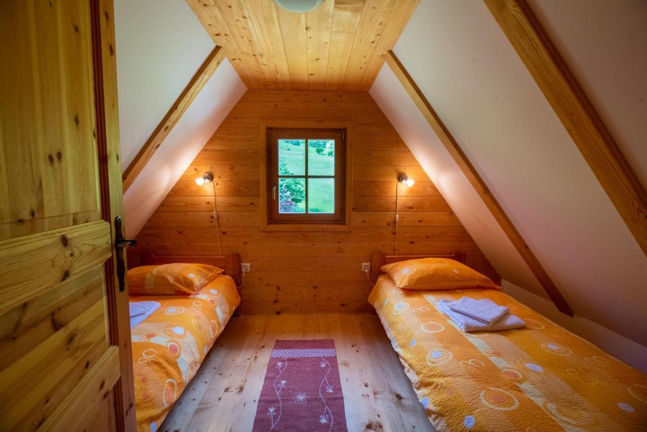 Cottages Kravanja ترينتا المظهر الخارجي الصورة
